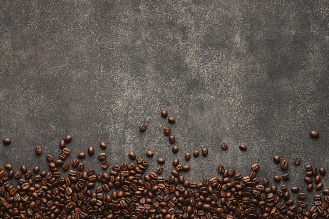 découvrez les utilisations et bienfaits des marc de café, un résidu naturel à recycler pour le jardin, la beauté et bien plus encore.
