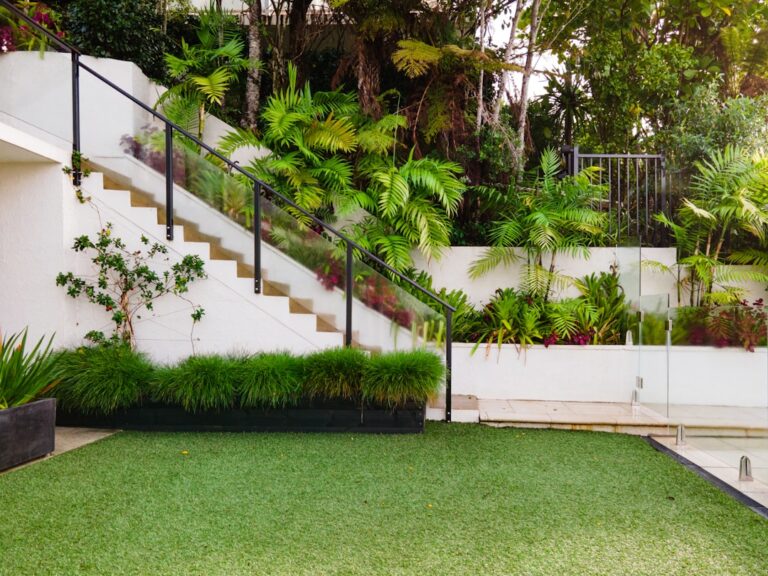 découvrez des conseils pratiques, astuces et idées pour le jardinage afin de cultiver un espace vert florissant et agréable tout au long de l'année.