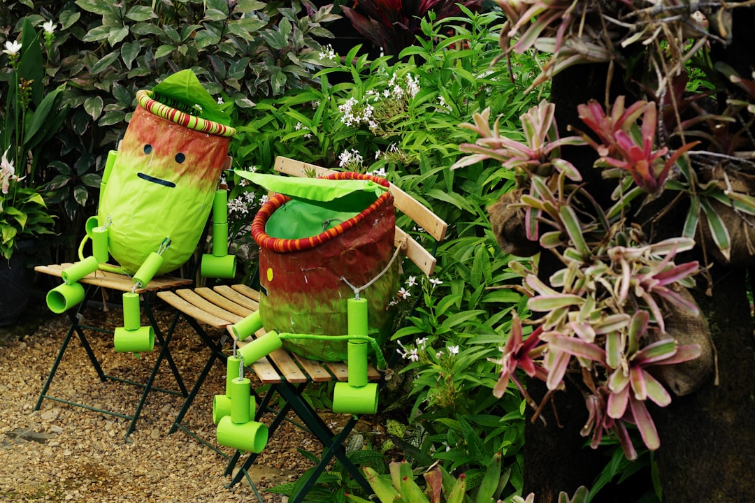 participez à notre compétition de jardinage et montrez vos talents horticoles. défiez d'autres passionnés, gagnez des prix et faites pousser le meilleur jardin!