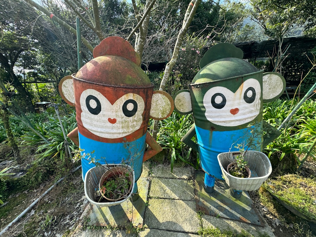 plongez dans l'univers fascinant du jardinage avec notre jeu captivant ! cultivez, arrosez et embellissez votre jardin tout en développant vos compétences de jardinier. découvrez des plantes variées, des défis amusants et un vaste monde à explorer. parfait pour les passionnés de nature et les amateurs de jeux !