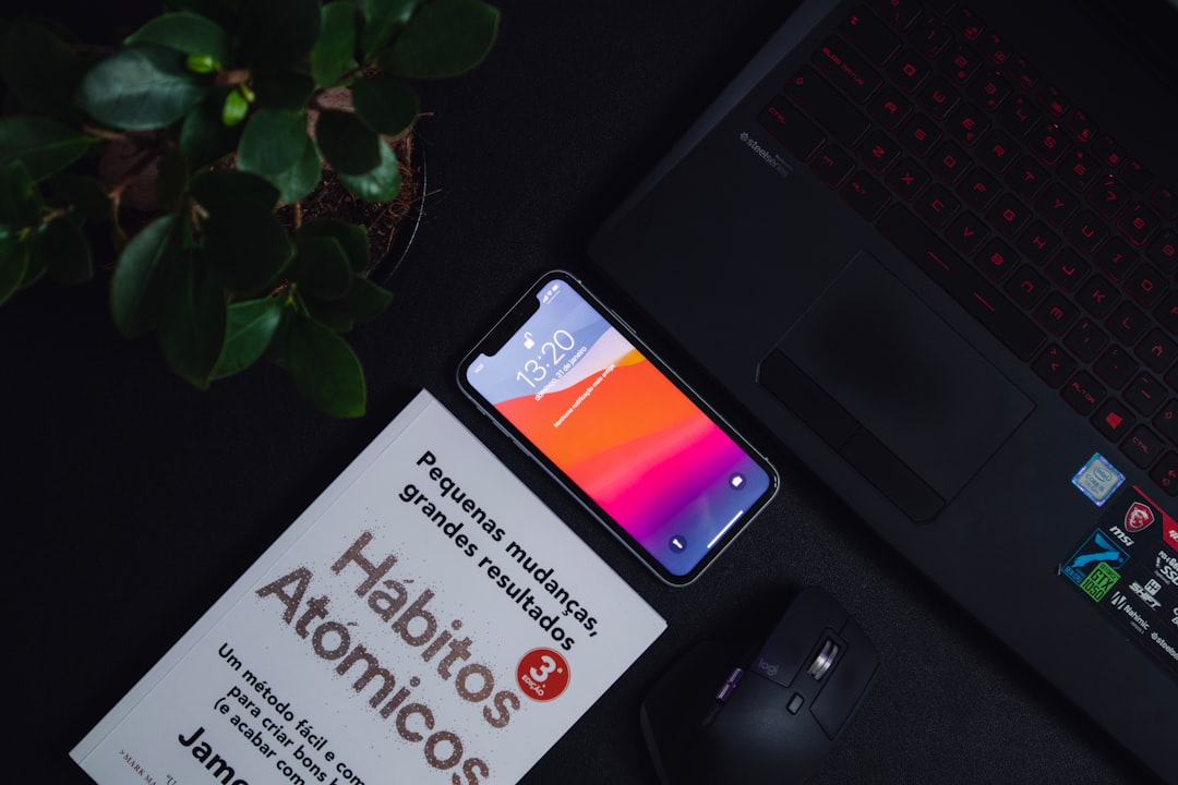 découvrez les habitudes nuisibles qui peuvent impacter votre santé physique et mentale. apprenez à les identifier et à les remplacer par des comportements positifs pour améliorer votre bien-être au quotidien.