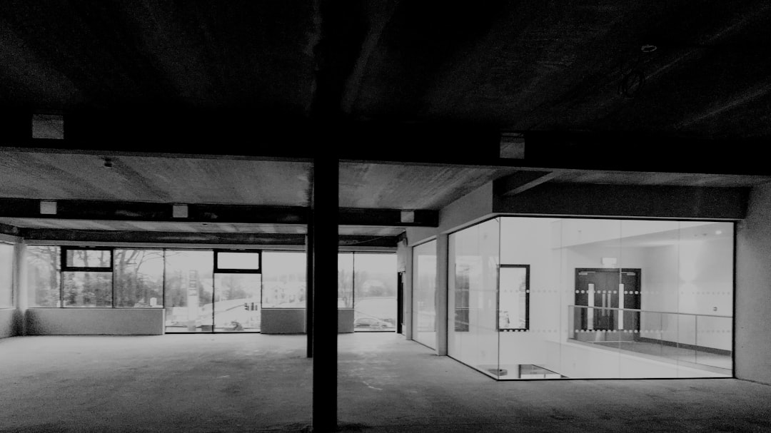 découvrez nos cloisons intérieures modernes et fonctionnelles, idéales pour optimiser l'aménagement de vos espaces et améliorer le confort de votre intérieur.