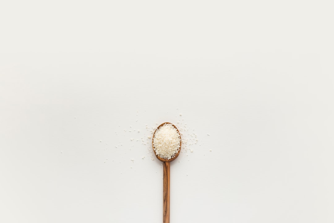 découvrez tout sur le sel : ses types, usages culinaires, bienfaits pour la santé et son importance dans notre quotidien.