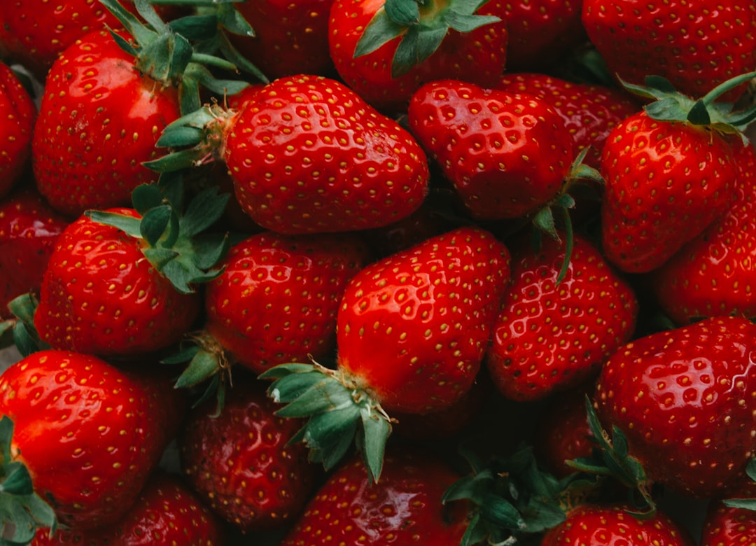 découvrez strawberry tradition, une marque qui célèbre la douceur et la fraîcheur des fraises à travers des produits authentiques et savoureux.