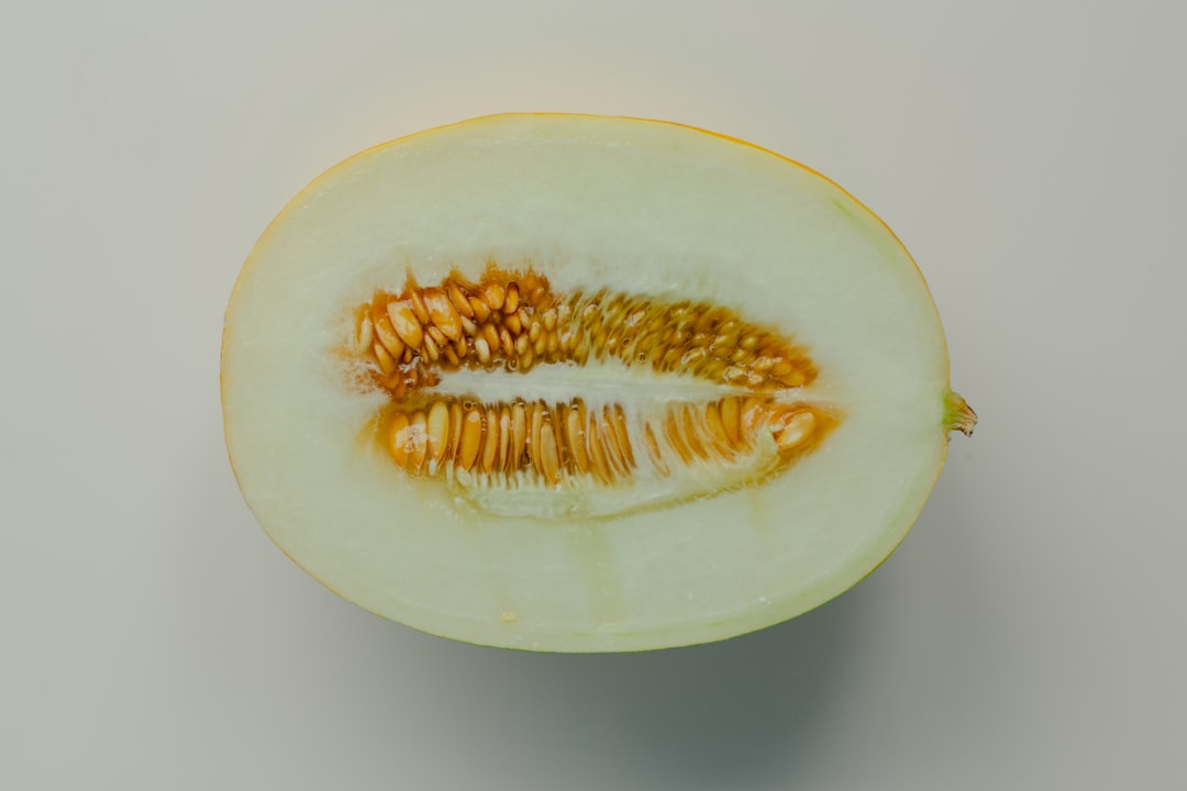 découvrez l'été avec summer melon, un fruit frais et délicieux parfait pour se rafraîchir et savourer la douceur estivale.