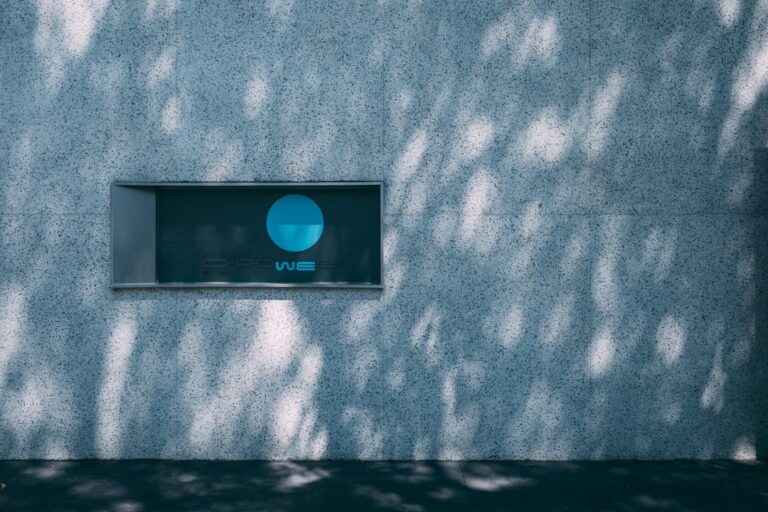 écran d'intimité économique en eau, idéal pour préserver votre intimité tout en réduisant la consommation d'eau.